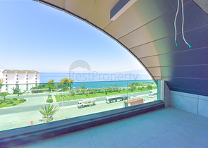 فيلا على البحر مباشرة -5 غرف وصالة -مسبح خاص -في كارجيجاك / الانيا 