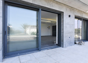 فيلا على البحر مباشرة -5 غرف وصالة -مسبح خاص -في كارجيجاك / الانيا 