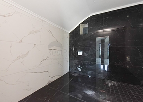 فيلا على البحر مباشرة -5 غرف وصالة -مسبح خاص -في كارجيجاك / الانيا 