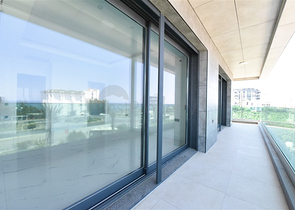 فيلا على البحر مباشرة -5 غرف وصالة -مسبح خاص -في كارجيجاك / الانيا 