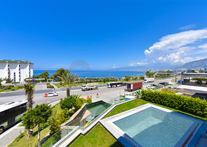 فيلا على البحر مباشرة -5 غرف وصالة -مسبح خاص -في كارجيجاك / الانيا 