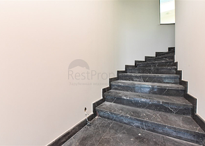 فيلا على البحر مباشرة -5 غرف وصالة -مسبح خاص -في كارجيجاك / الانيا 