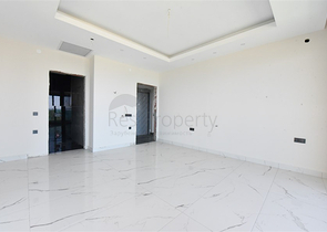 فيلا على البحر مباشرة -5 غرف وصالة -مسبح خاص -في كارجيجاك / الانيا 