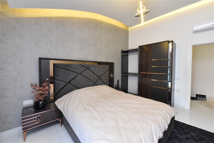 شقة من طابقين في واحدة من أفضل المجمعات في منطقة كارجيجاك