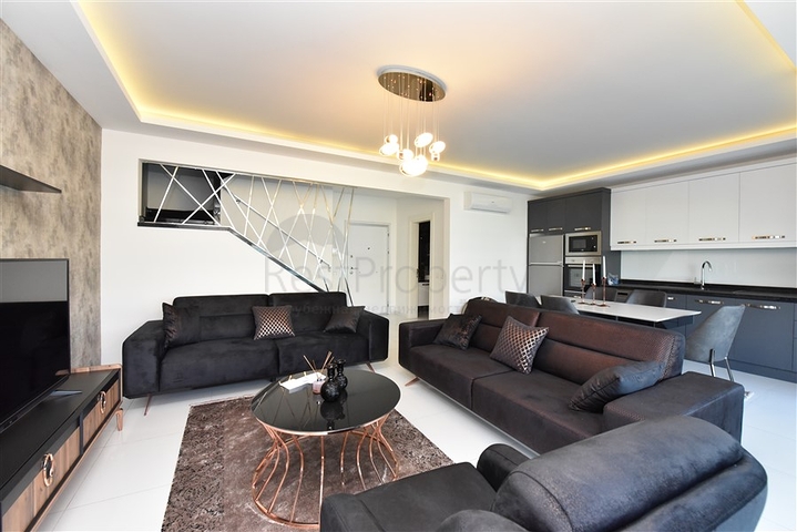 شقة من طابقين في واحدة من أفضل المجمعات في منطقة كارجيجاك