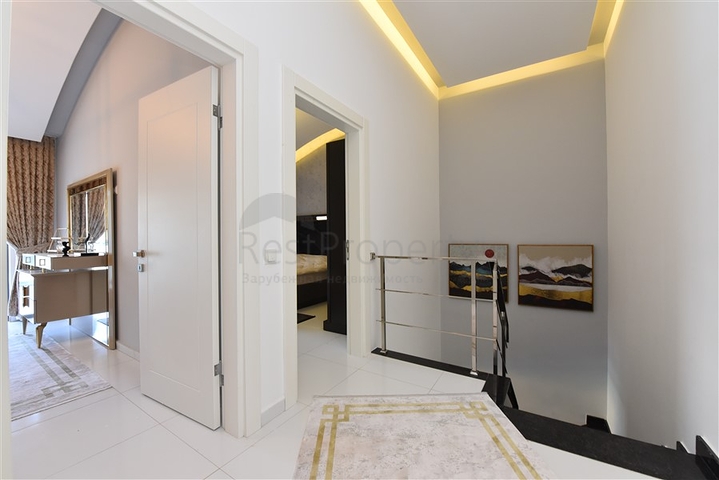 شقة من طابقين في واحدة من أفضل المجمعات في منطقة كارجيجاك