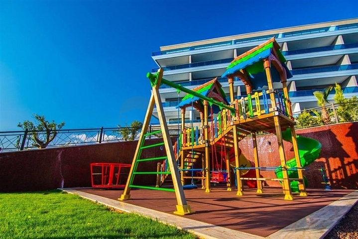 شقة من طابقين في واحدة من أفضل المجمعات في منطقة كارجيجاك