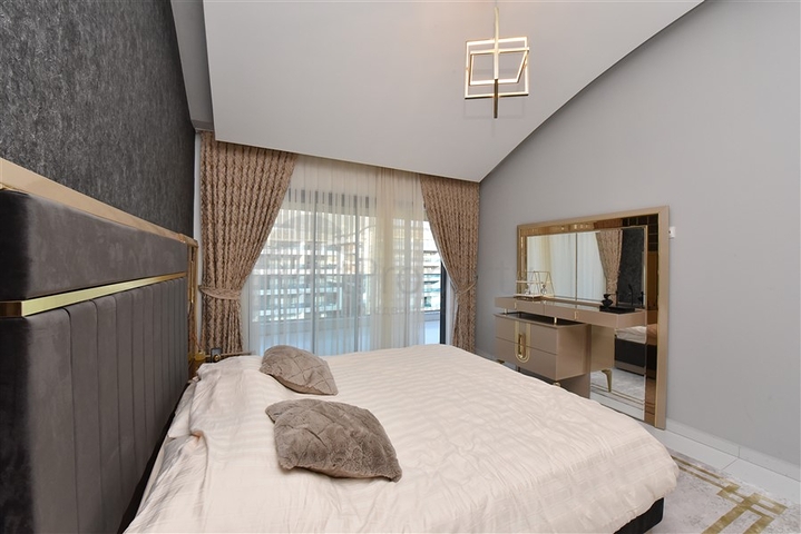 شقة من طابقين في واحدة من أفضل المجمعات في منطقة كارجيجاك