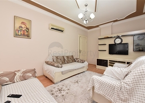 شقة عائلية واسعة - 3 غرف وصالة مفروشة - في مركز الانيا 