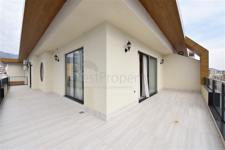 بنتهاوس 3+1 في محمودلار للإيجار