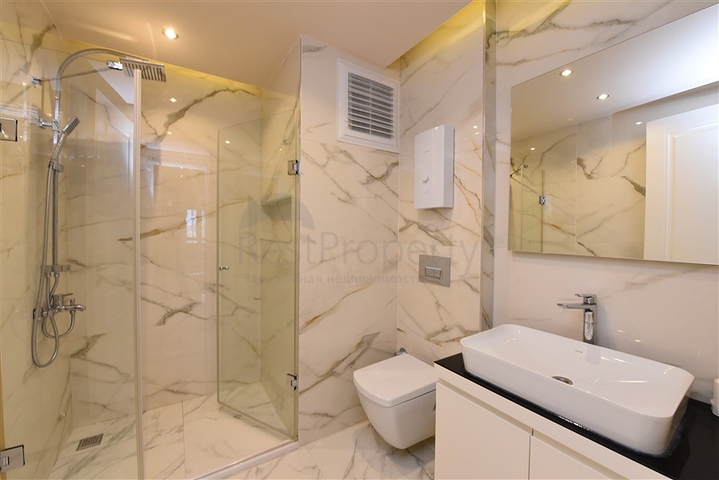 بنتهاوس 3+1 في محمودلار للإيجار