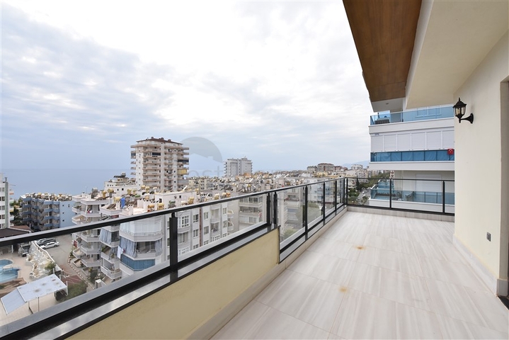 بنتهاوس 3+1 في محمودلار للإيجار