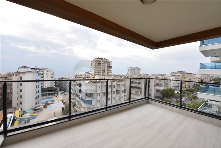 بنتهاوس 3+1 في محمودلار للإيجار