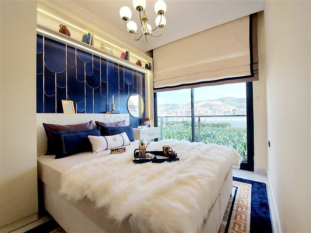 اطلالة بحر -شقة غرفة وصالة ضمن محمع جديد -في كارجيجاك / الانيا 