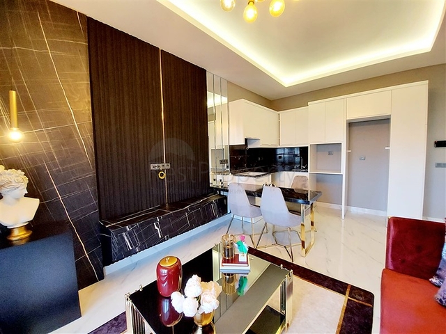 اطلالة بحر -شقة غرفة وصالة ضمن محمع جديد -في كارجيجاك / الانيا 