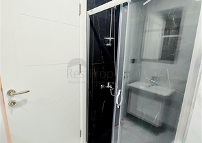 اطلالة بحر -شقة غرفة وصالة ضمن محمع جديد -في كارجيجاك / الانيا 