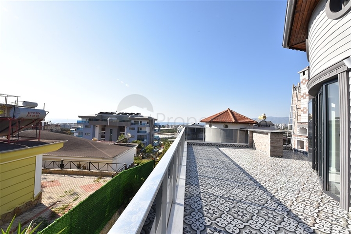 اطلالة بحر -فيلا مستقلة -3 غرف وصالة -في كارجيجاك / الانيا 