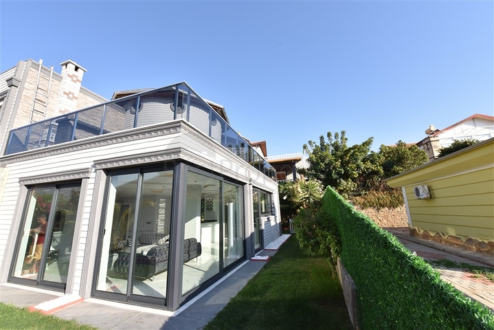 اطلالة بحر -فيلا مستقلة -3 غرف وصالة -في كارجيجاك / الانيا 