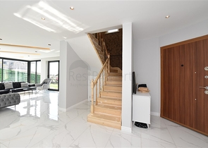 اطلالة بحر -فيلا مستقلة -3 غرف وصالة -في كارجيجاك / الانيا 