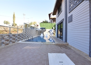 اطلالة بحر -فيلا مستقلة -3 غرف وصالة -في كارجيجاك / الانيا 