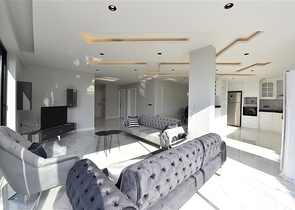 اطلالة بحر -فيلا مستقلة -3 غرف وصالة -في كارجيجاك / الانيا 