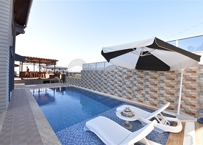 اطلالة بحر -فيلا مستقلة -3 غرف وصالة -في كارجيجاك / الانيا 