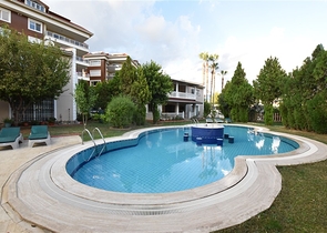 فيلا للبيع في اوبا - اربع غرف وصالة -مفروشة - الانيا 