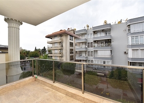 شقة غرفتين وصالة قريبة من البحر في مركز الانيا 