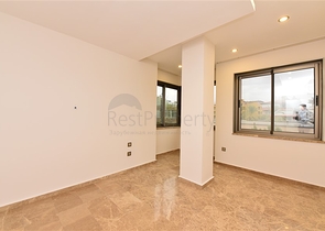 شقة غرفتين وصالة قريبة من البحر في مركز الانيا 