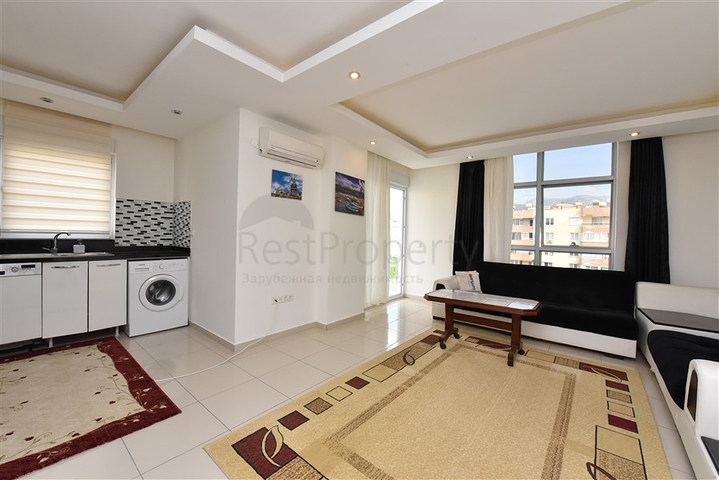 شقة للبيع في الانيا -قريبة من البحر والاسواق -في منطقة اوبا 