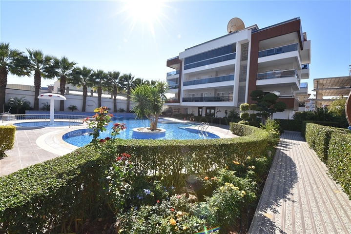 شقق فاخرة للبيع في الانيا - 2 غرفة وصالة -في اوبا / الانيا 