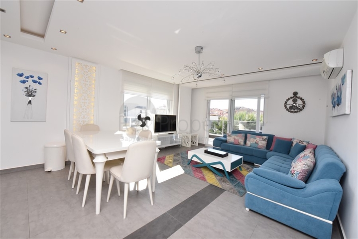 شقق فاخرة للبيع في الانيا - 2 غرفة وصالة -في اوبا / الانيا 