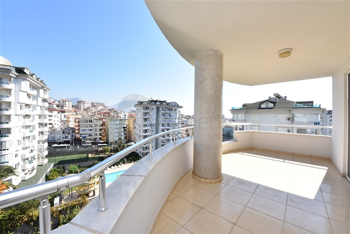 اطلالة بحر - دوبلكس 3 غرف وصالة في جيكجلي / الانيا 