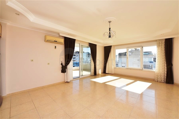 اطلالة بحر - دوبلكس 3 غرف وصالة في جيكجلي / الانيا 