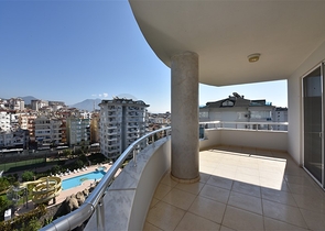 اطلالة بحر - دوبلكس 3 غرف وصالة في جيكجلي / الانيا 