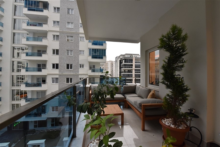 شقق فاخرة للبيع في الانيا -غرفتين وصالة -مفروشة -في محمودلار / الانيا 