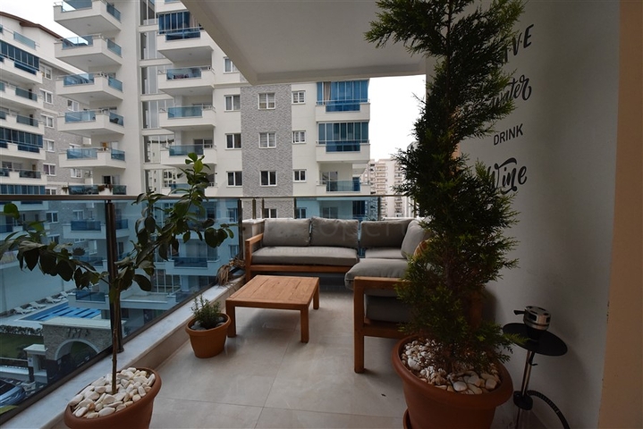 شقق فاخرة للبيع في الانيا -غرفتين وصالة -مفروشة -في محمودلار / الانيا 