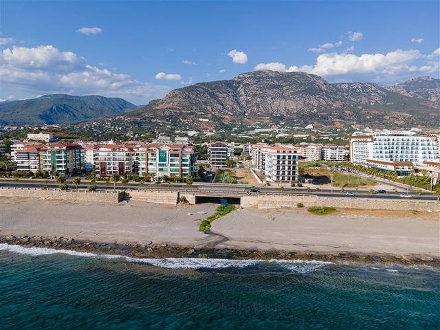 شقق بالتقسيط في كاستل - مجمع سكني قريب من البحر -في الانيا 