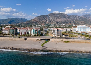 شقق بالتقسيط في كاستل - مجمع سكني قريب من البحر -في الانيا 