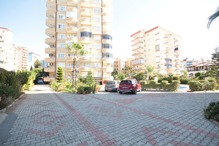 شقة عائلية واسعة -2 غرفة وصالة -في توسمور / الانيا 