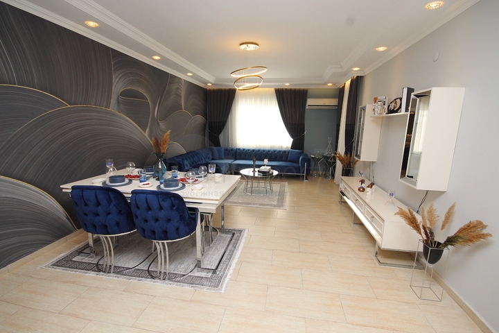 شقة عائلية واسعة -2 غرفة وصالة -في توسمور / الانيا 