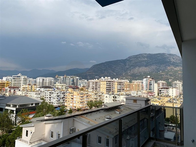 شقق اطلالة بحر في الانيا - تصميم 1+1 - مجمع فاخر -في محمودلار / الانيا 