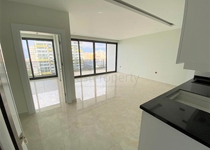 شقق اطلالة بحر في الانيا - تصميم 1+1 - مجمع فاخر -في محمودلار / الانيا 