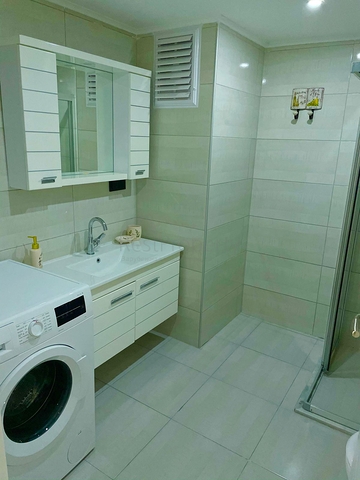 شقة اطلالة بحر في مركز الانيا - تصميم 1+2  مفروشة -ضمن مجمع حديث -مركز الانيا 