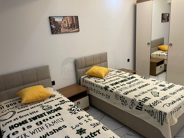 شقة اطلالة بحر في مركز الانيا - تصميم 1+2  مفروشة -ضمن مجمع حديث -مركز الانيا 