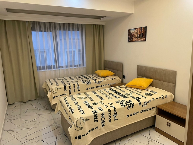 شقة اطلالة بحر في مركز الانيا - تصميم 1+2  مفروشة -ضمن مجمع حديث -مركز الانيا 