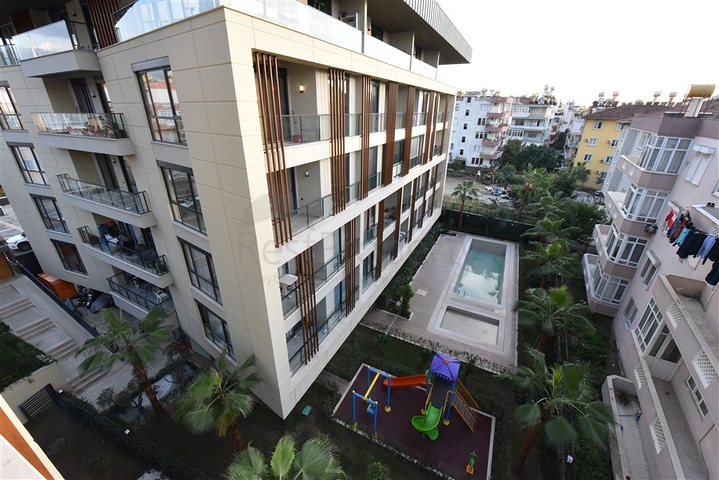 شقق مناسبة للاستثمار في الانيا - مجمع انيق في مركز الانيا 