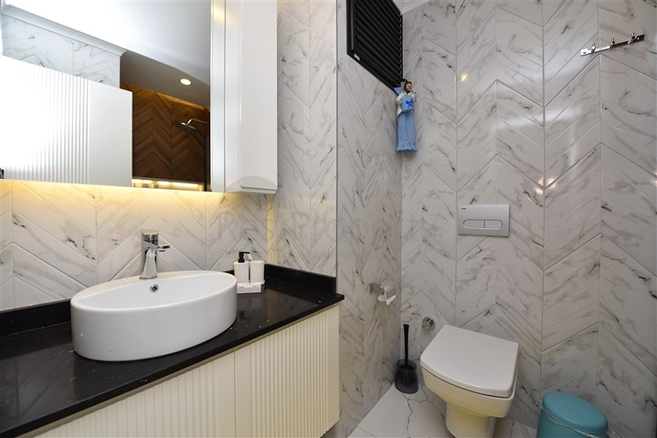 شقق مناسبة للاستثمار في الانيا - مجمع انيق في مركز الانيا 