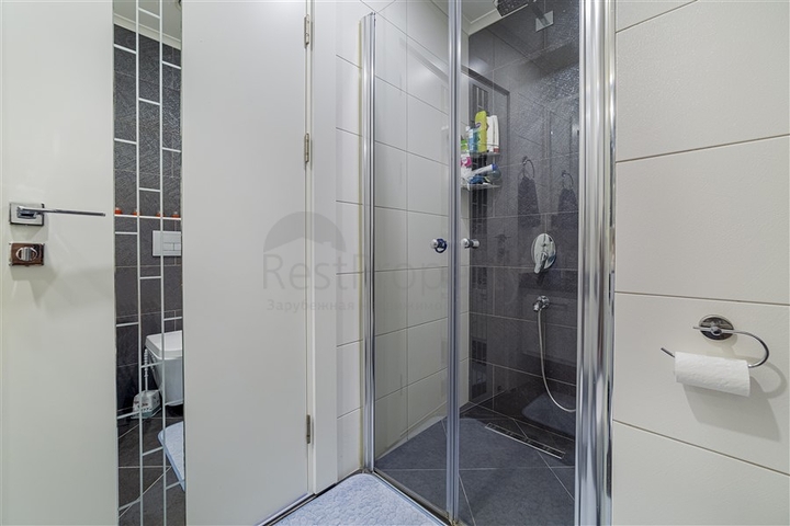 شقة فاخرة -غرفة وصالة مفروشة -ضمن مجمع 5 نجوم - في توسمور / الانيا 