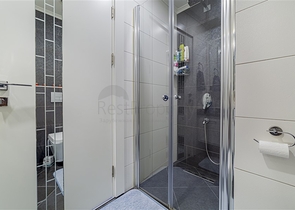 شقة فاخرة -غرفة وصالة مفروشة -ضمن مجمع 5 نجوم - في توسمور / الانيا 